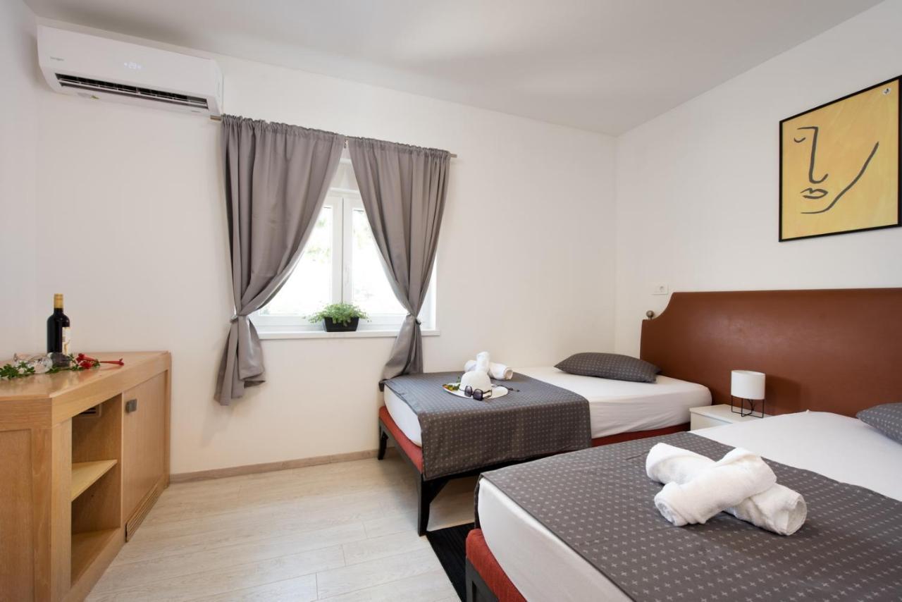 Hotel Potpican Luaran gambar
