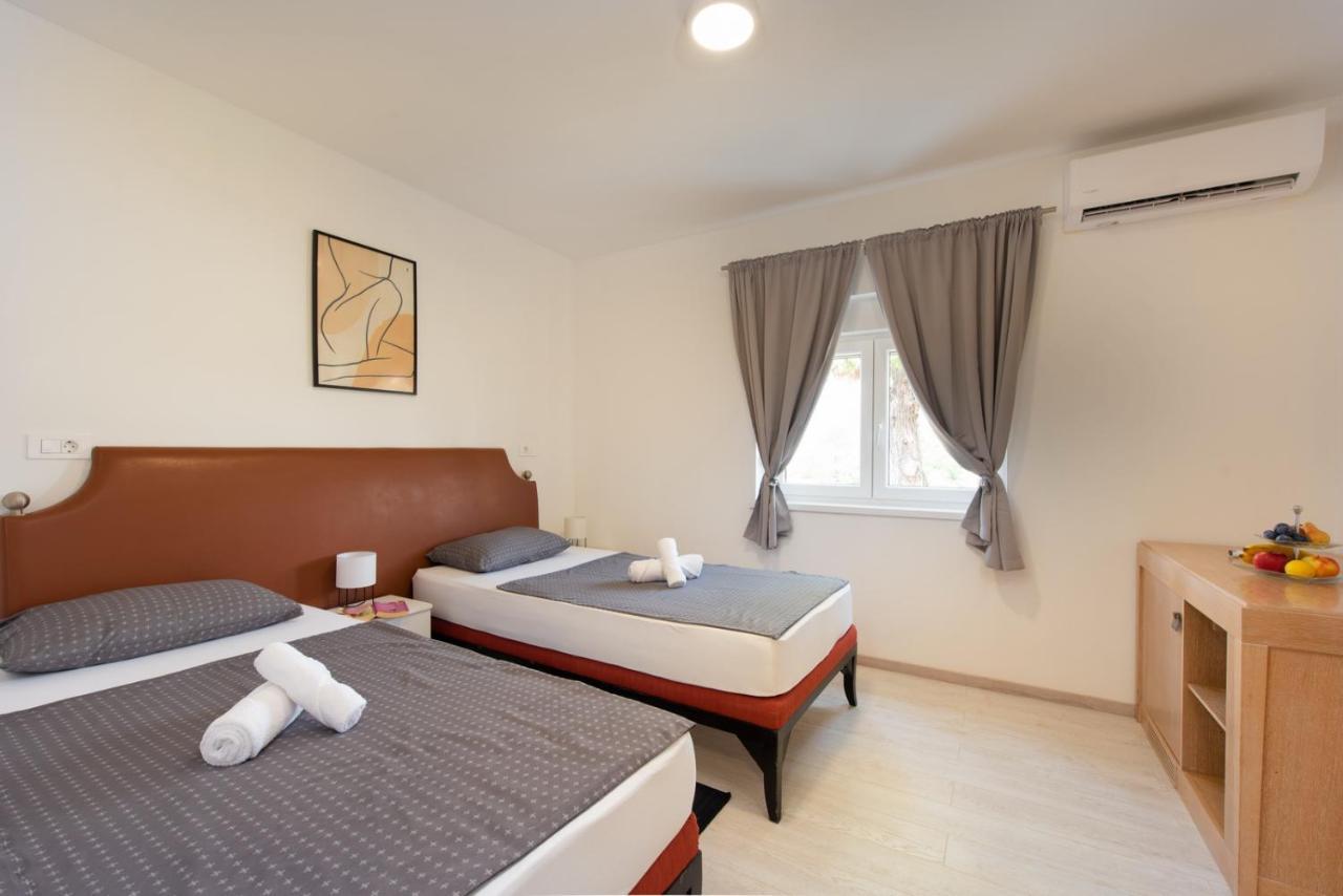 Hotel Potpican Luaran gambar