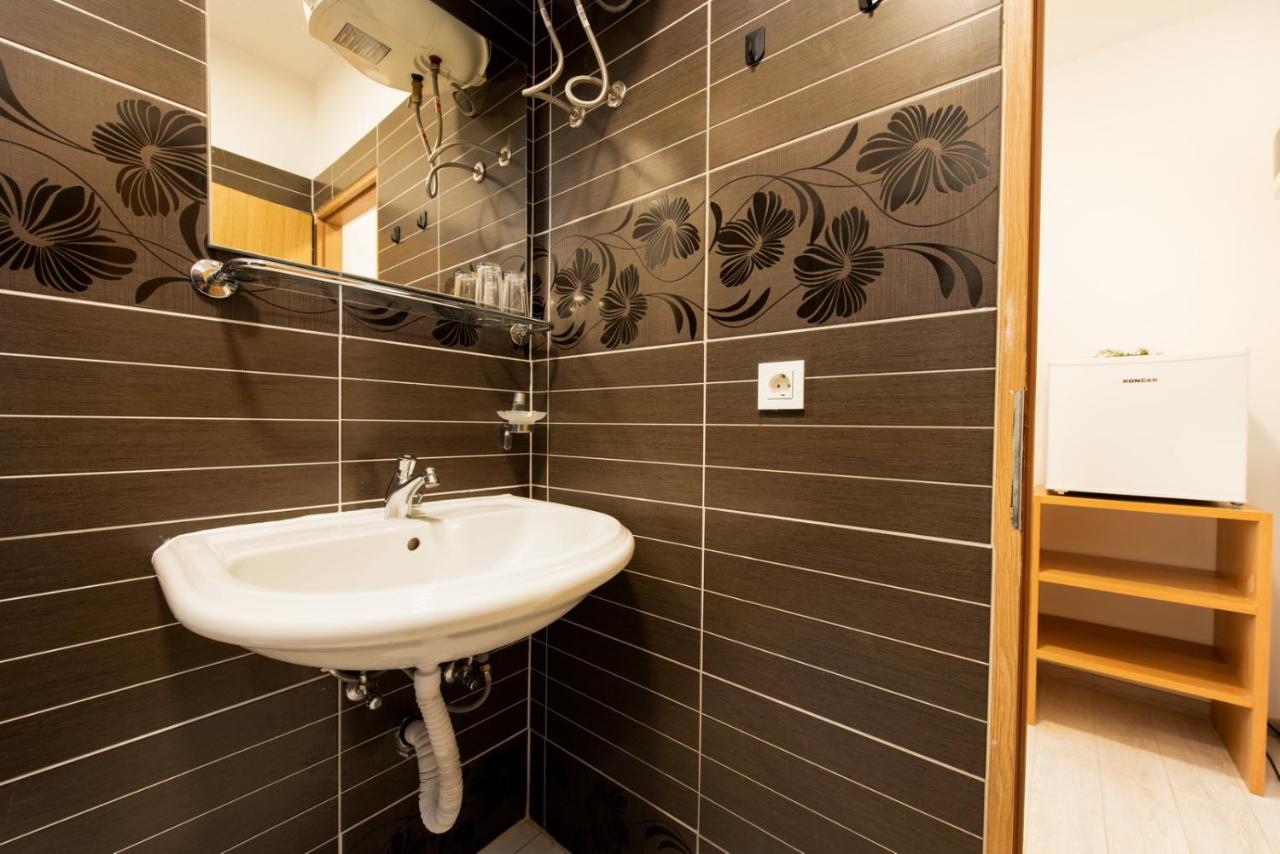 Hotel Potpican Luaran gambar
