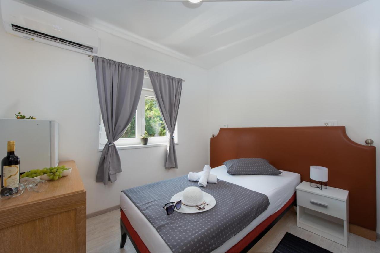Hotel Potpican Luaran gambar