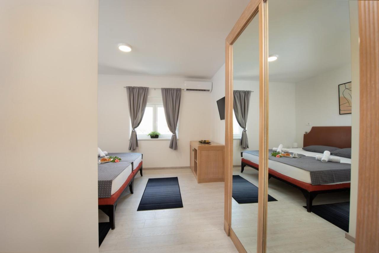 Hotel Potpican Luaran gambar
